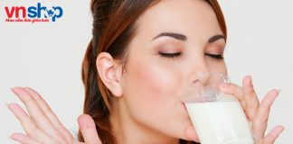 Sau sinh uống sữa tươi không đường được không